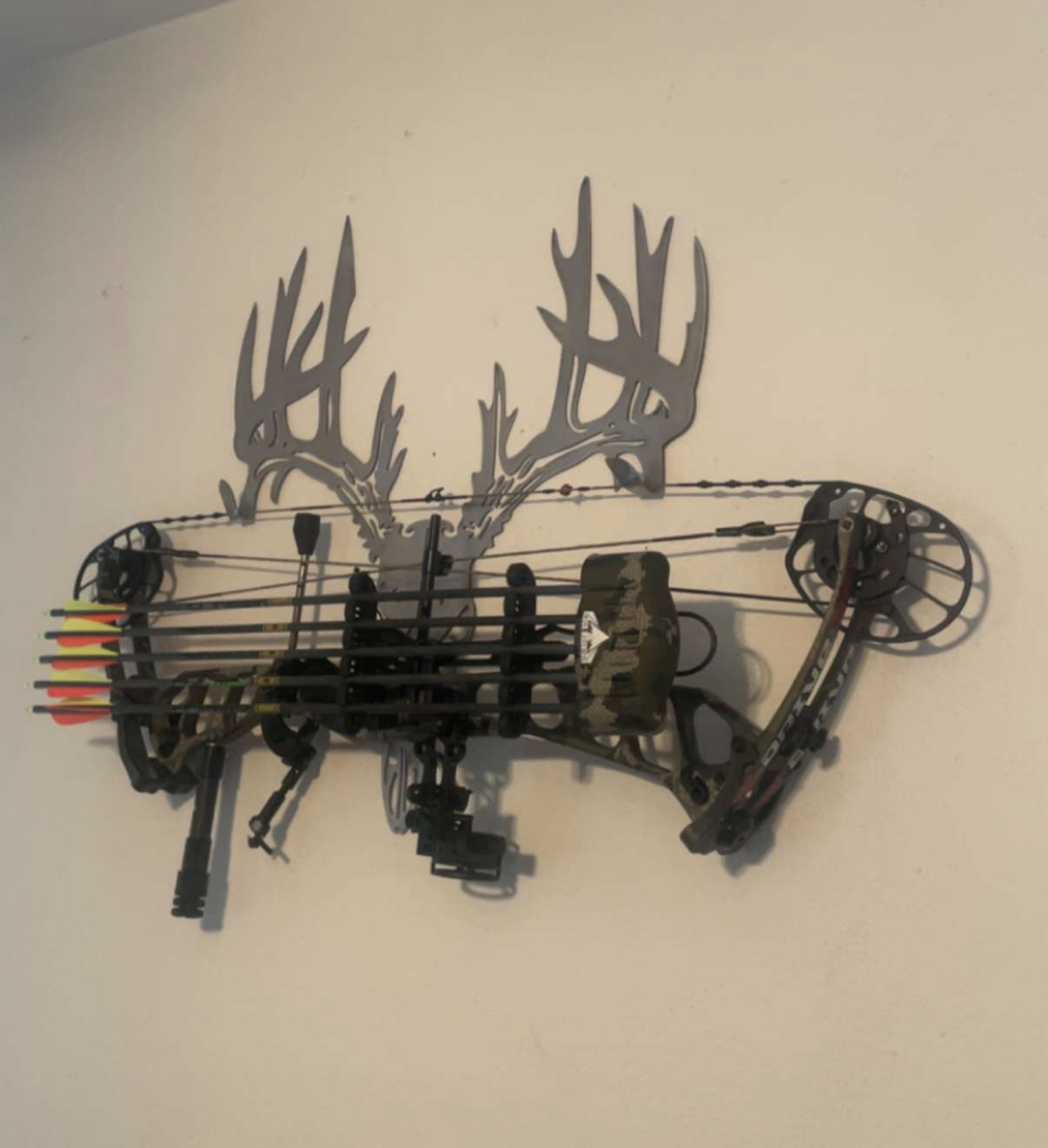 Deer Bow Hanger